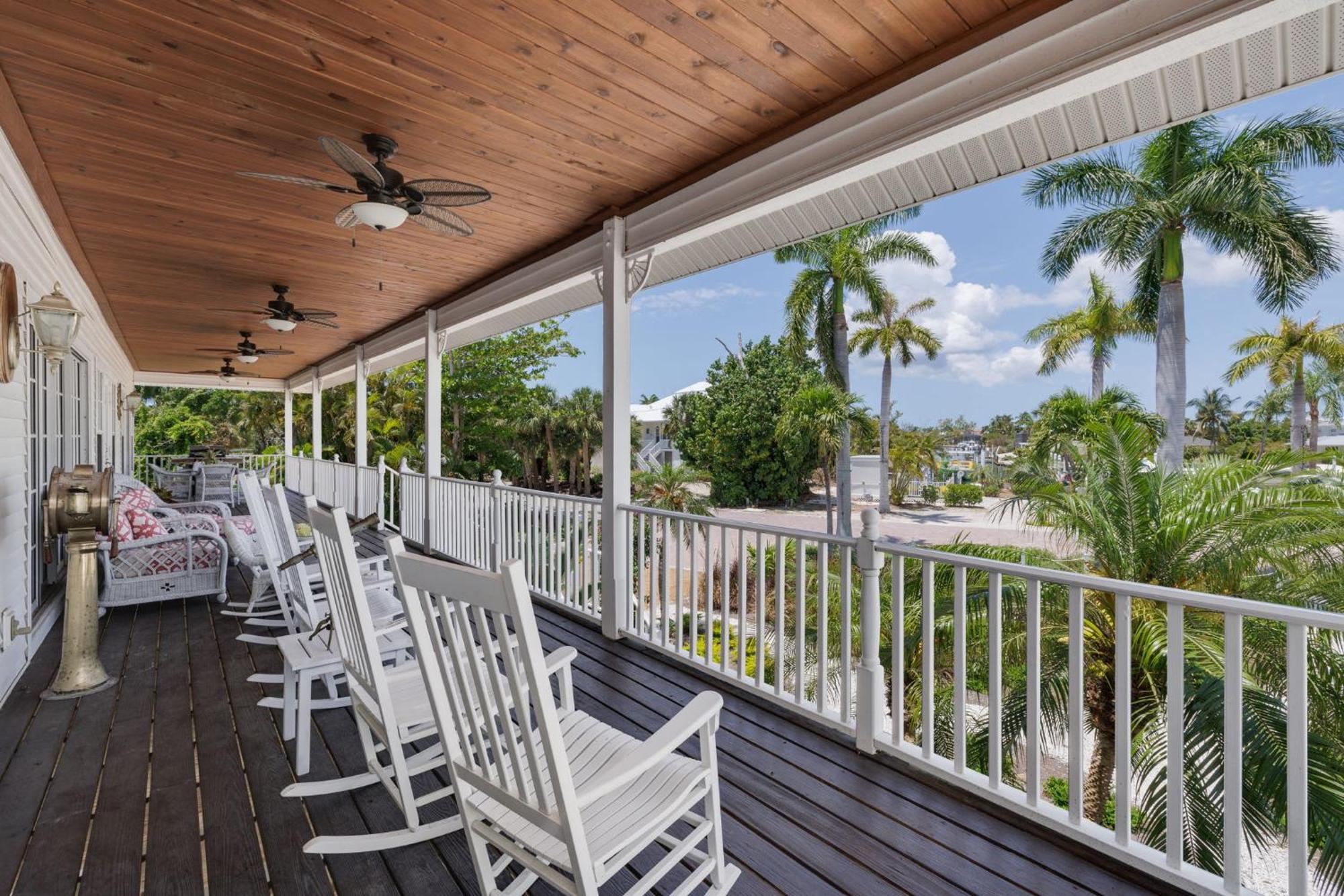 Grandma Dot'S House- Marina Villa With Pool And Bikes Sanibel Dış mekan fotoğraf